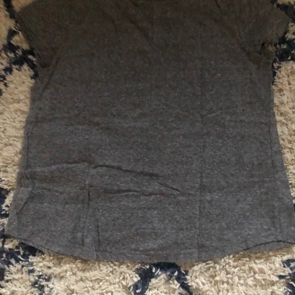 Fashion Nova Tee - Picture 3 of 4